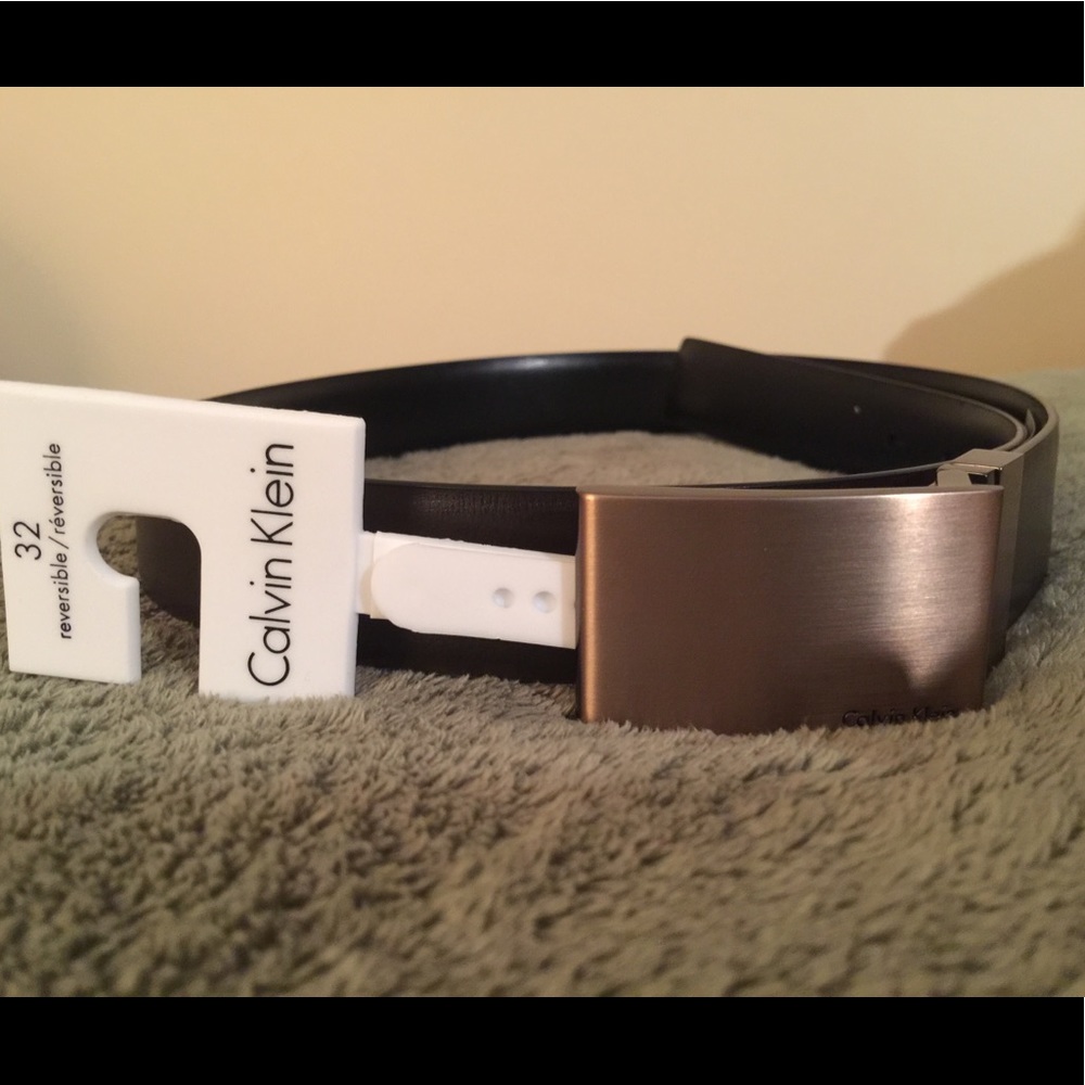 NWT Calvin Klein Reversible Belt